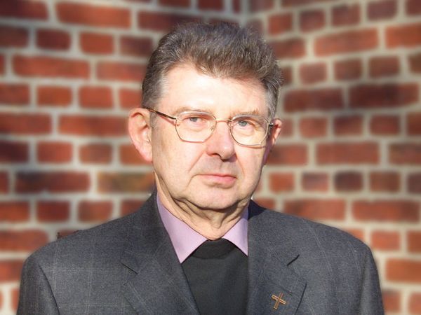 Pastor i. R. Willi Kumpf